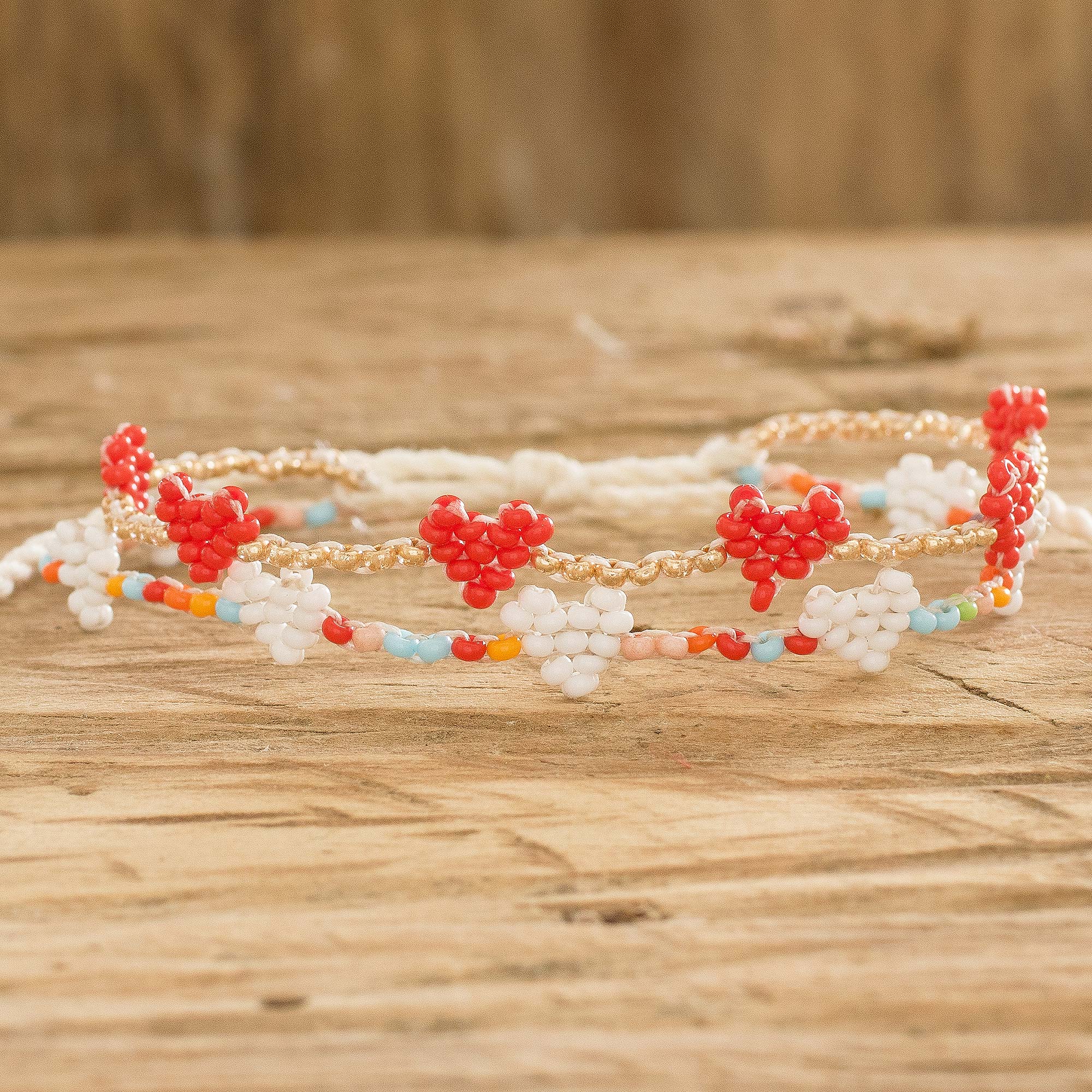 Heart-themed Glass Beaded Wristband Bracelet - Love is Sweet